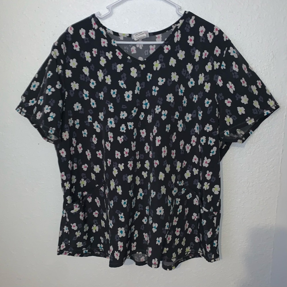Designed Scrub top: 12